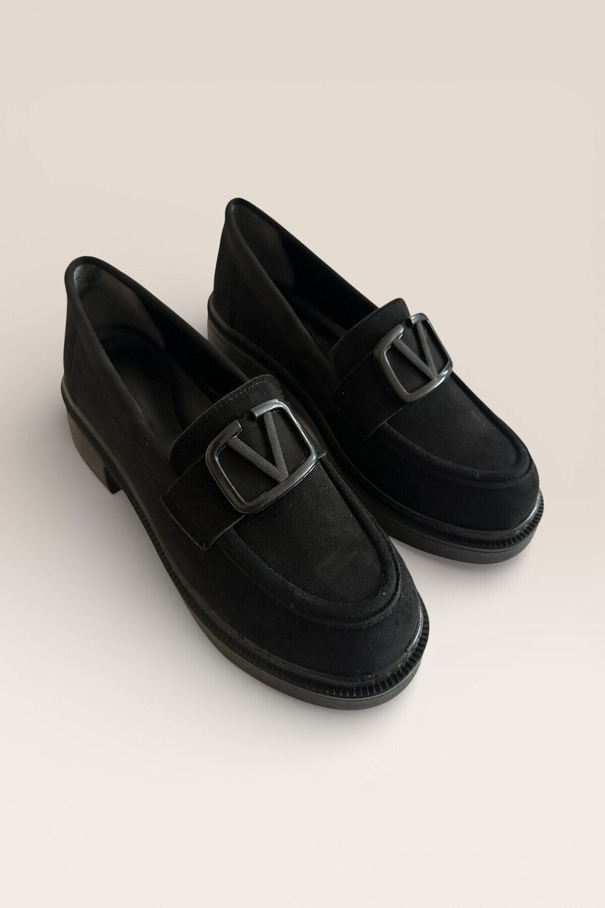 Kadın Siyah Süet Tokalı Loafer Günlük Rahat Taban Makosen Ayakkabı