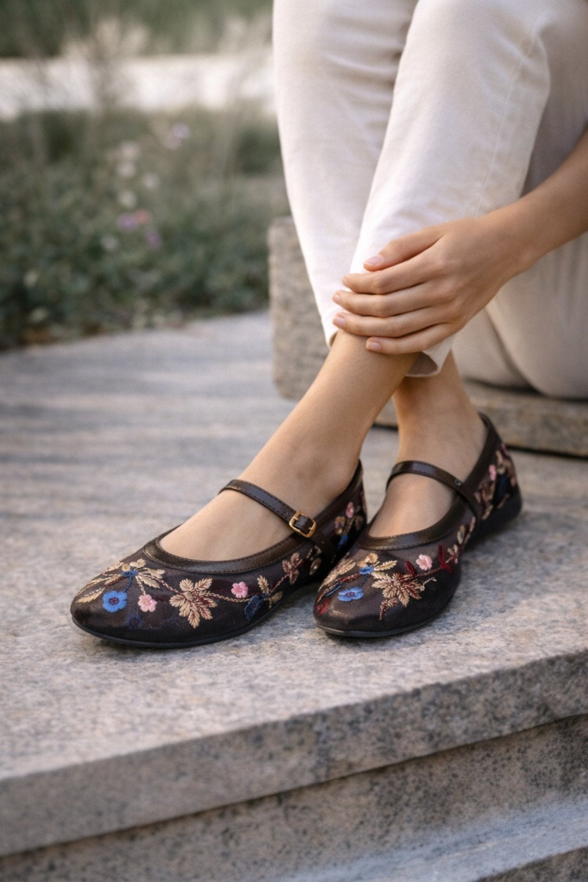 Kadın Kahve Çiçek Nakışlı Mary Jane Babet Günlük Rahat Babet Ayakkabı