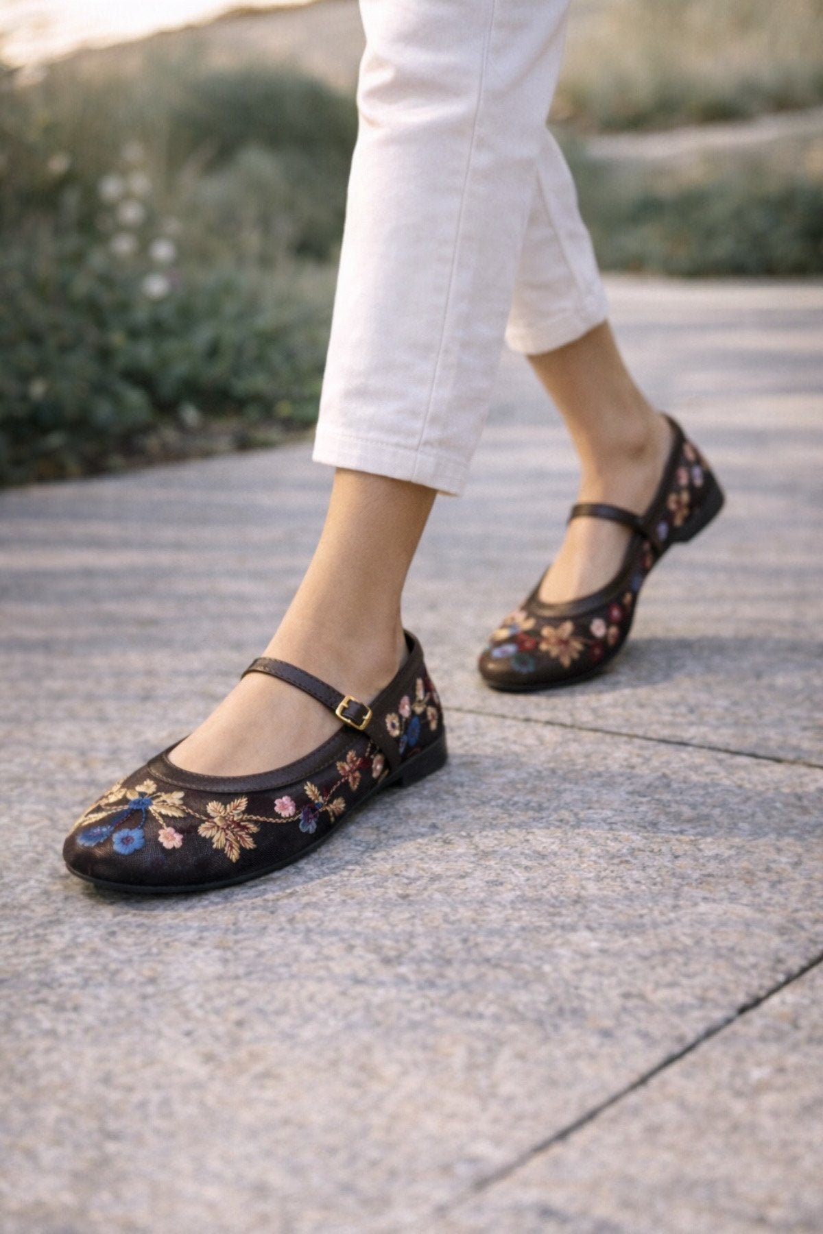 Kadın Kahve Çiçek Nakışlı Mary Jane Babet Günlük Rahat Babet Ayakkabı