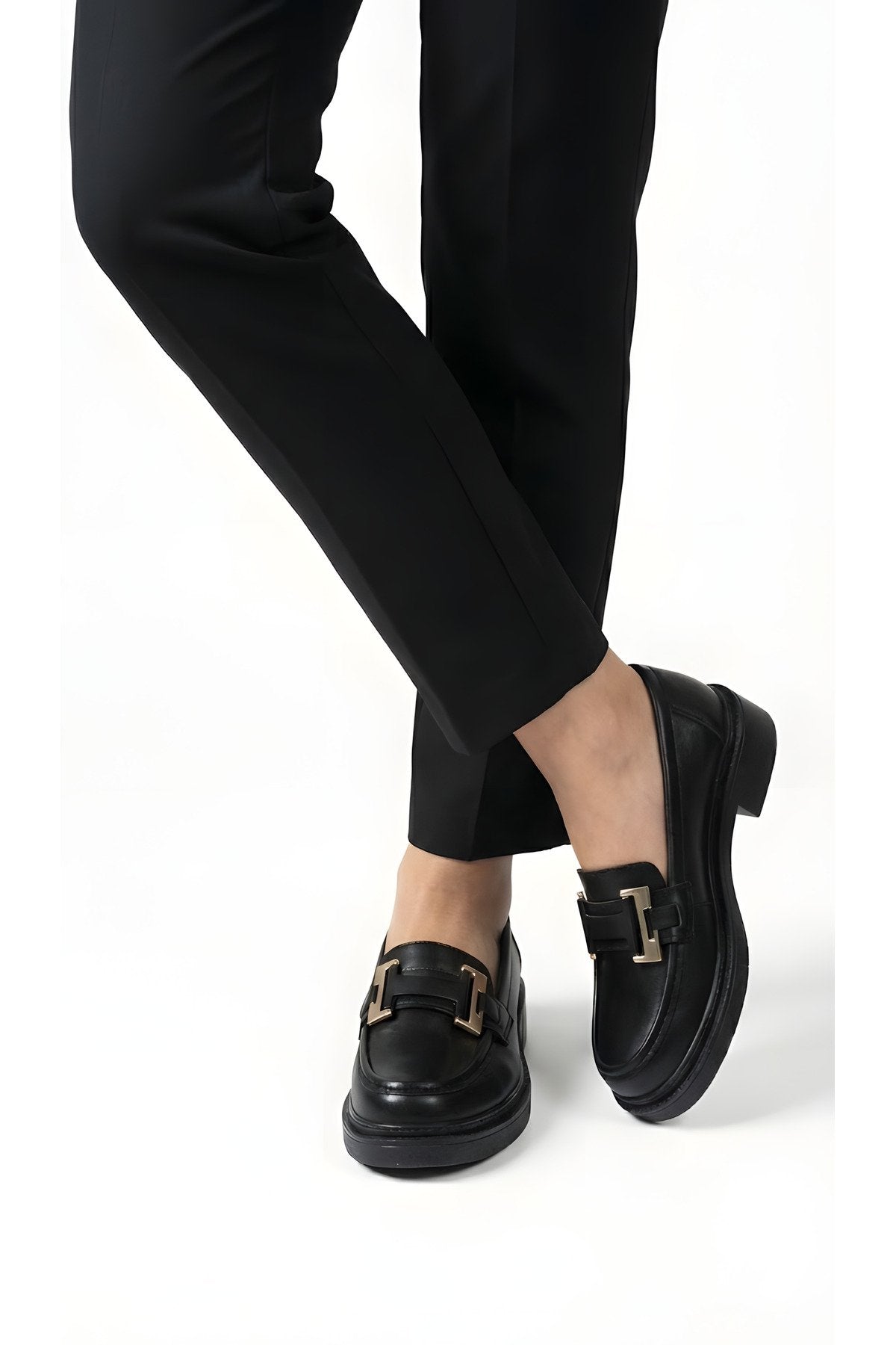 Kadın Siyah Cilt Tokalı Loafer Günlük Makosen Ofis Ayakkabısı