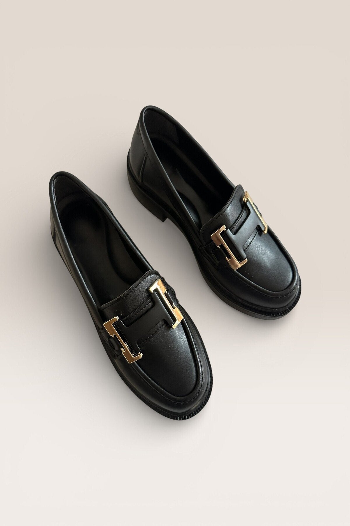 Kadın Siyah Cilt Tokalı Loafer Günlük Makosen Ofis Ayakkabısı